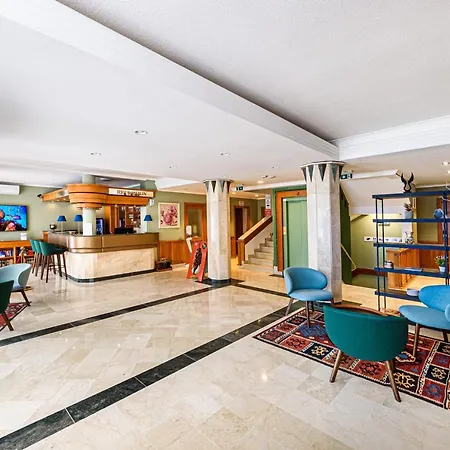 Ξενοδοχείο Club 3*