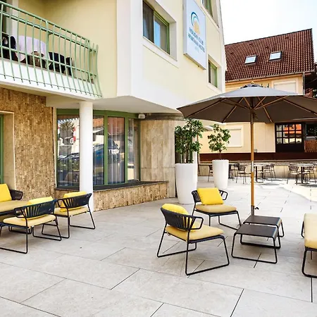 Club Hotel 3*
