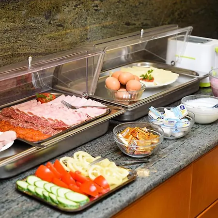 Ξενοδοχείο Club 3*