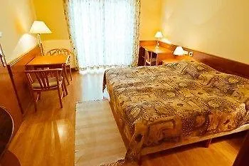 Club Hotel 3*